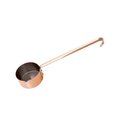 Casserolette à flamber en cuivre avec bec verseur