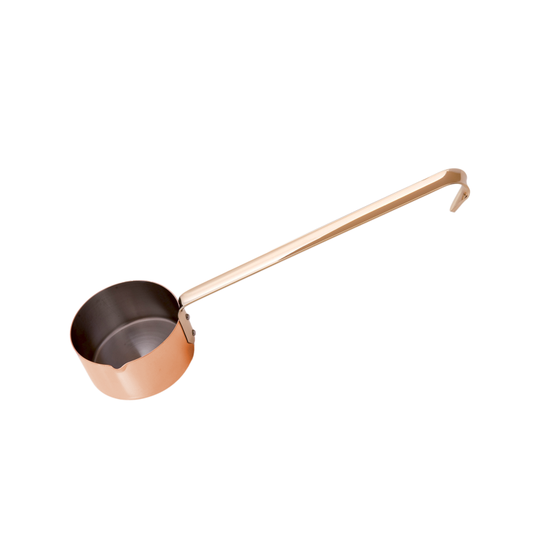 Casserolette à flamber en cuivre avec bec verseur