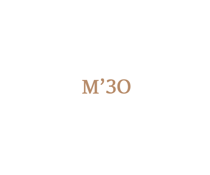 M'30 : accessoires essentiels de la table